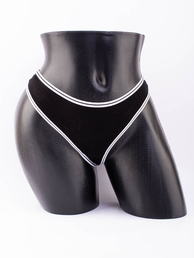 Стринги в рубчик с белым поясом и черной полоской 