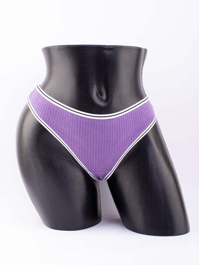 Стринги в рубчик с белым поясом и черной полоской 