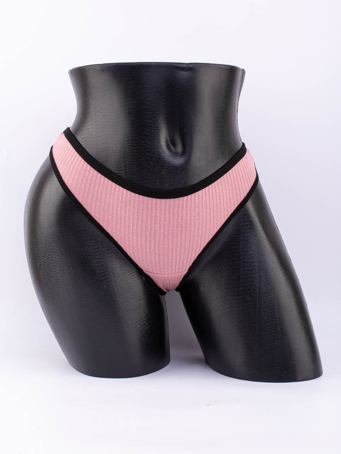 Стринги в рубчик с черной полоской