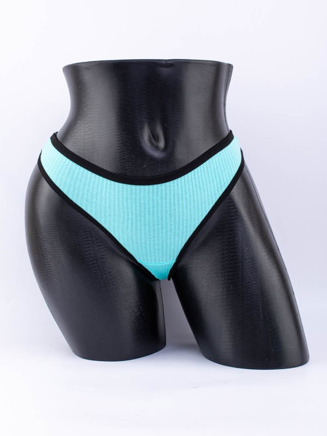 Стринги в рубчик с черной полоской