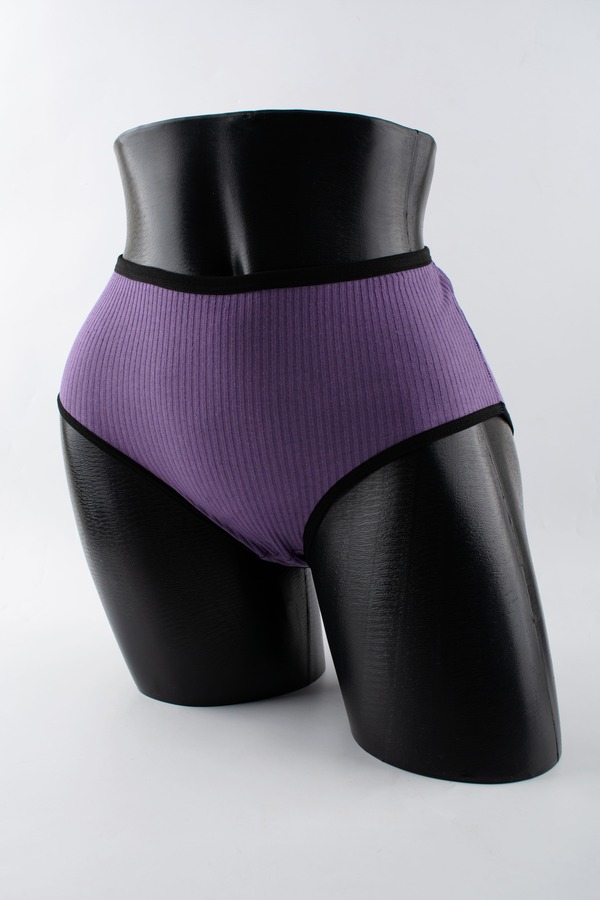 Слипы в рубчик с черной полоской