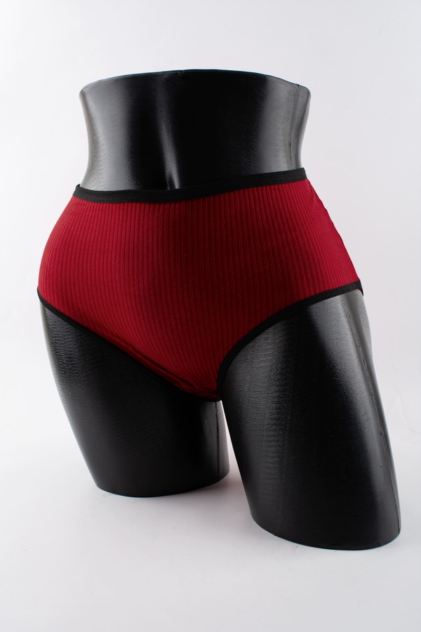 Слипы в рубчик с черной полоской