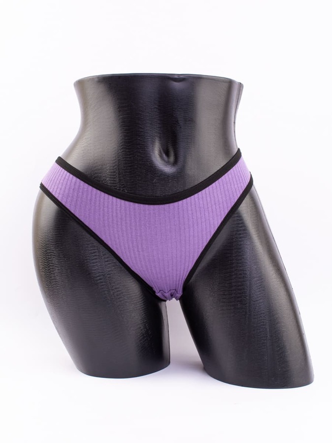 Слипы в рубчик с черной полоской