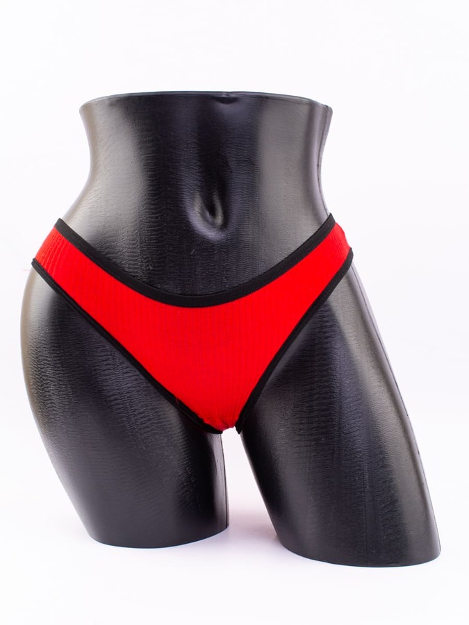 Слипы в рубчик с черной полоской