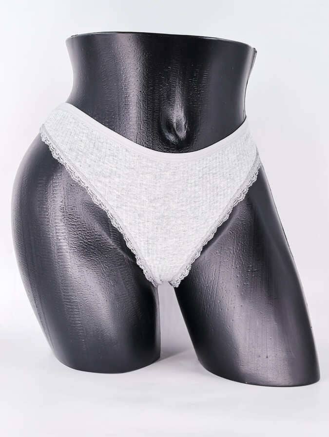 Стринги в рубчик с бахромой