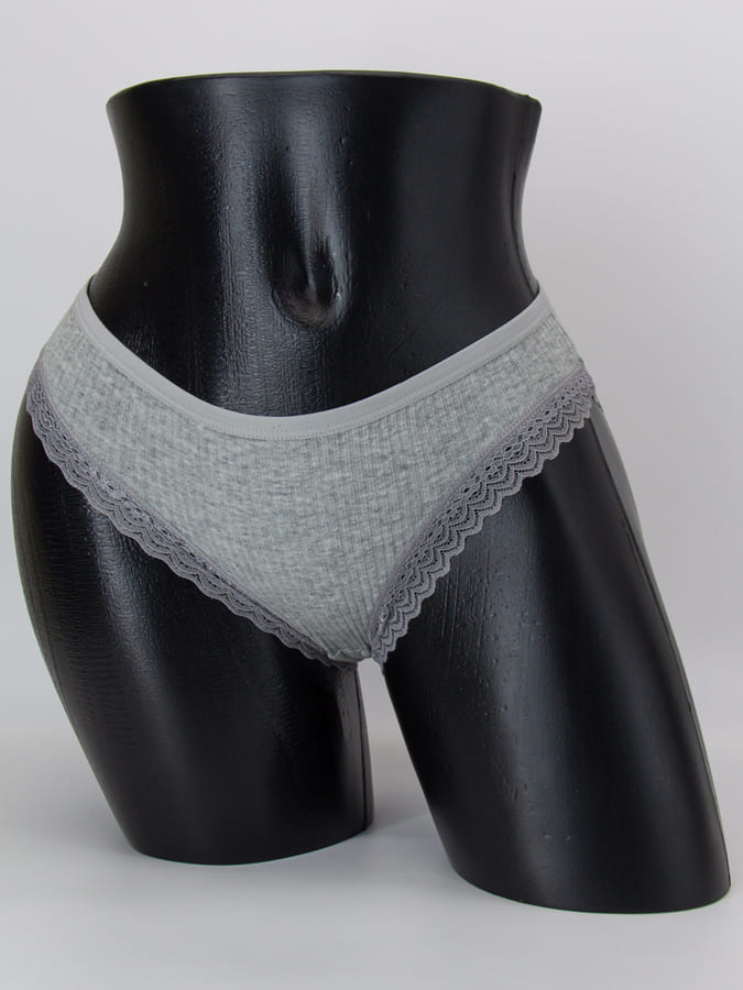 Слипы в рубчик с кружевом