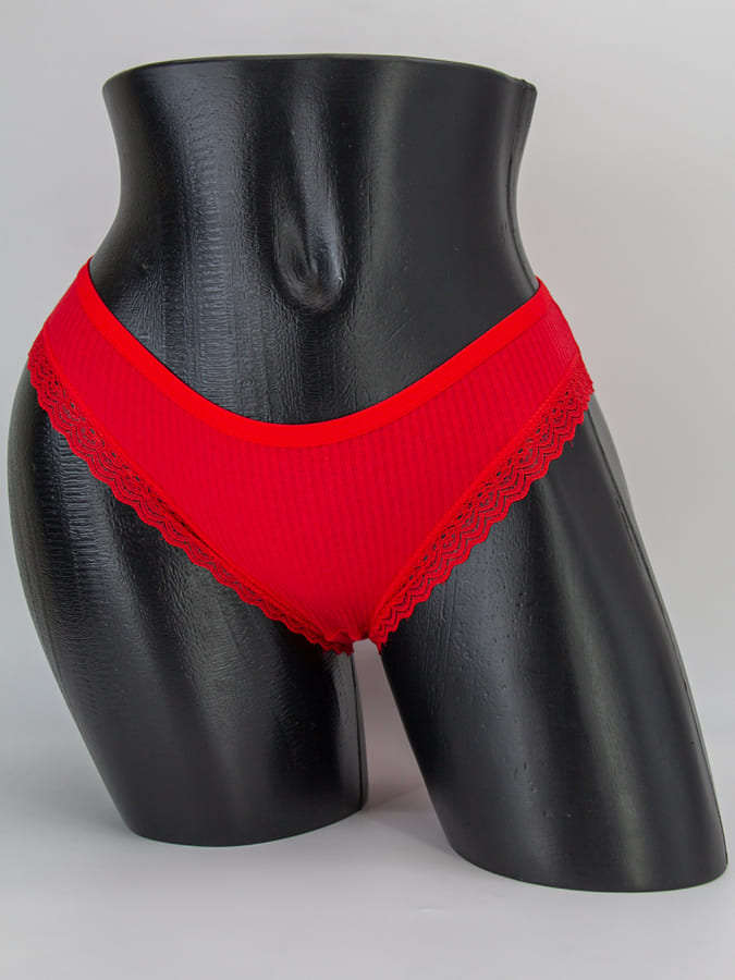 Слипы в рубчик с кружевом