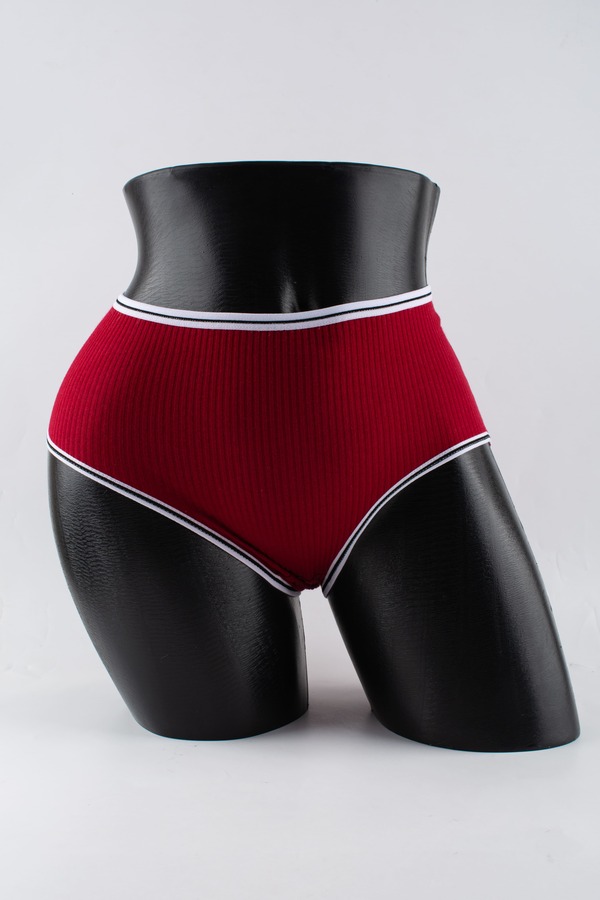 Слипы в рубчик с белым поясом и черной полоской 