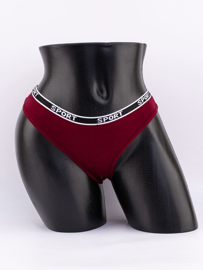 Стринги с черным поясом с надписью "sport"