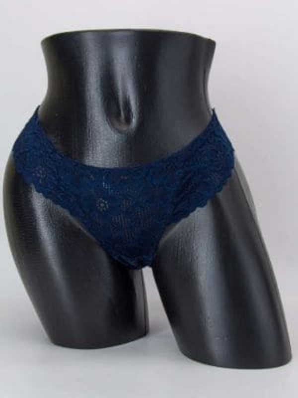 Стринги гипюровые №2