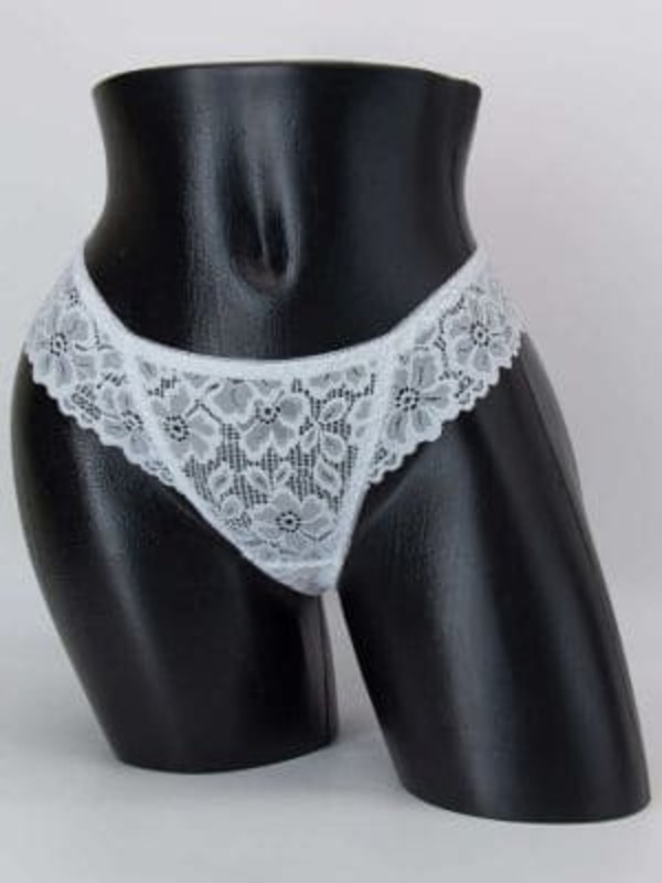 Стринги гипюровые №2