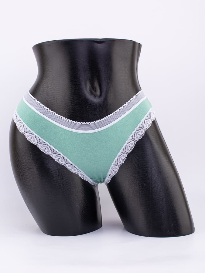 Слипы с кружевной окантовкой и эластичным поясом