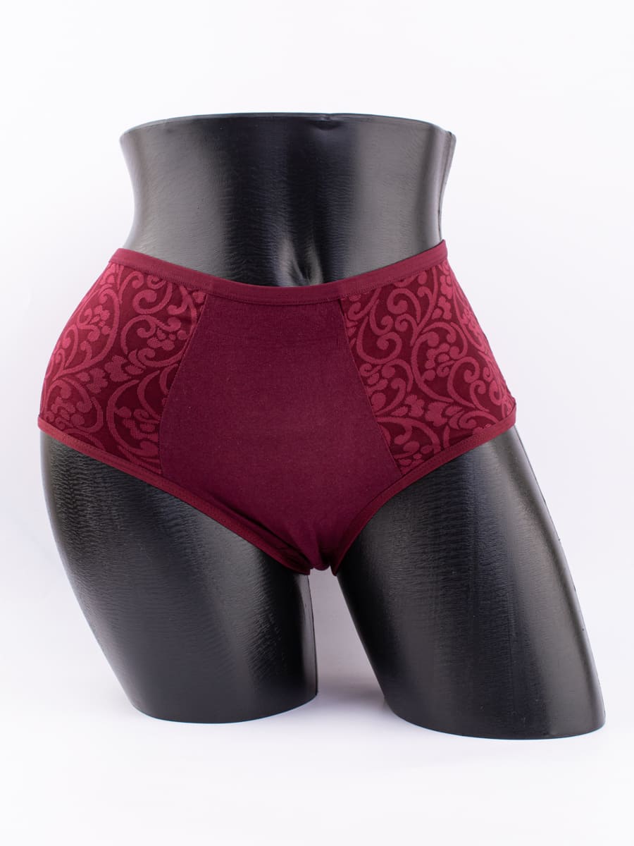 Слипы с ажурным принтом по бокам