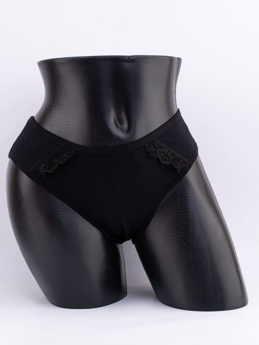 Слипы с кружевом по бокам