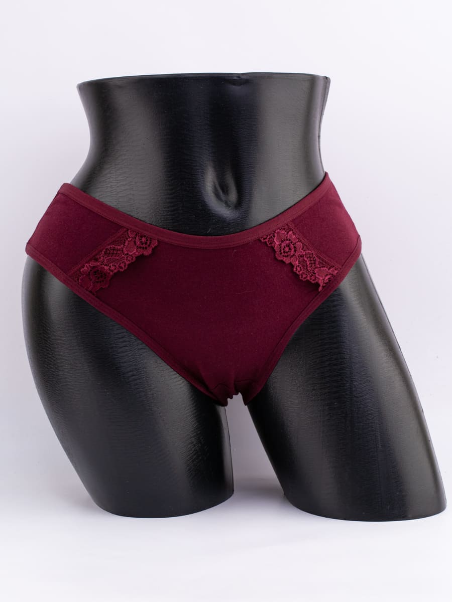 Слипы с кружевом по бокам