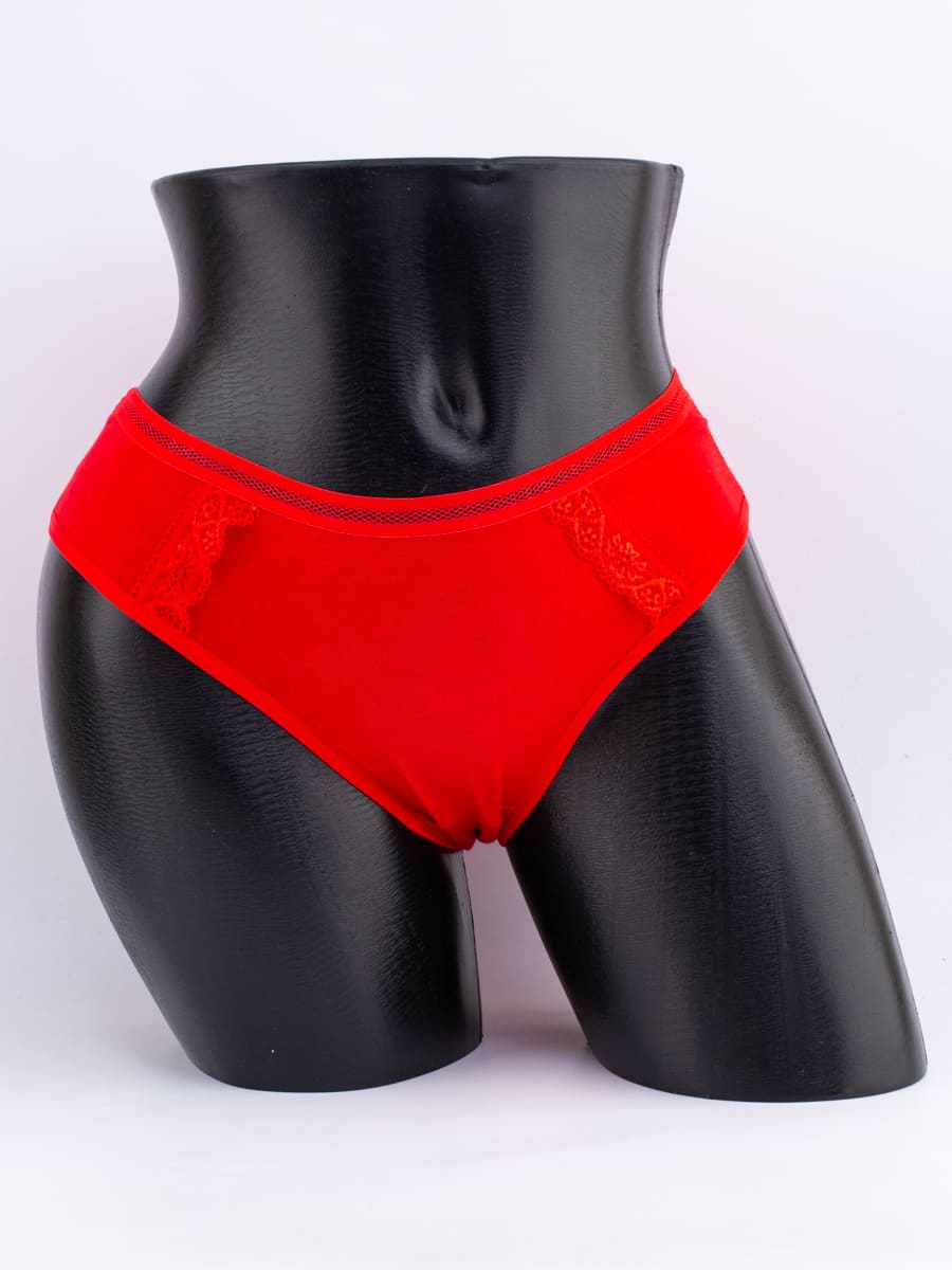 Слипы с кружевом и сеточным поясом