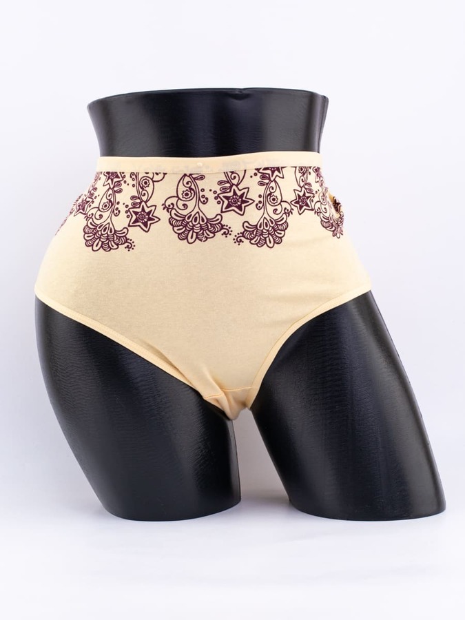 Слипы с ажурным принтом