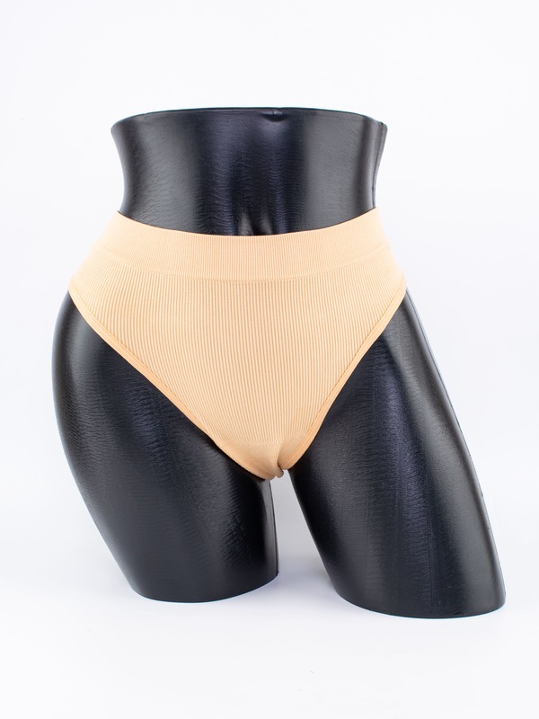 Стринги с завышенной талией